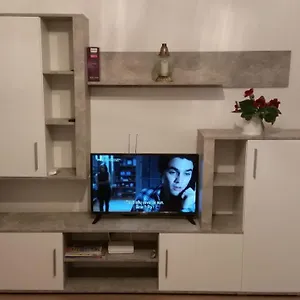  Apartment Eapartment