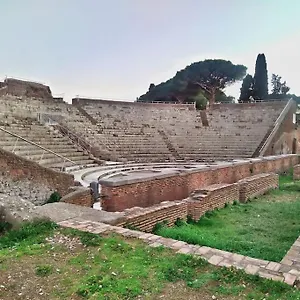 Per Antiqua Itinere Ostia Antica