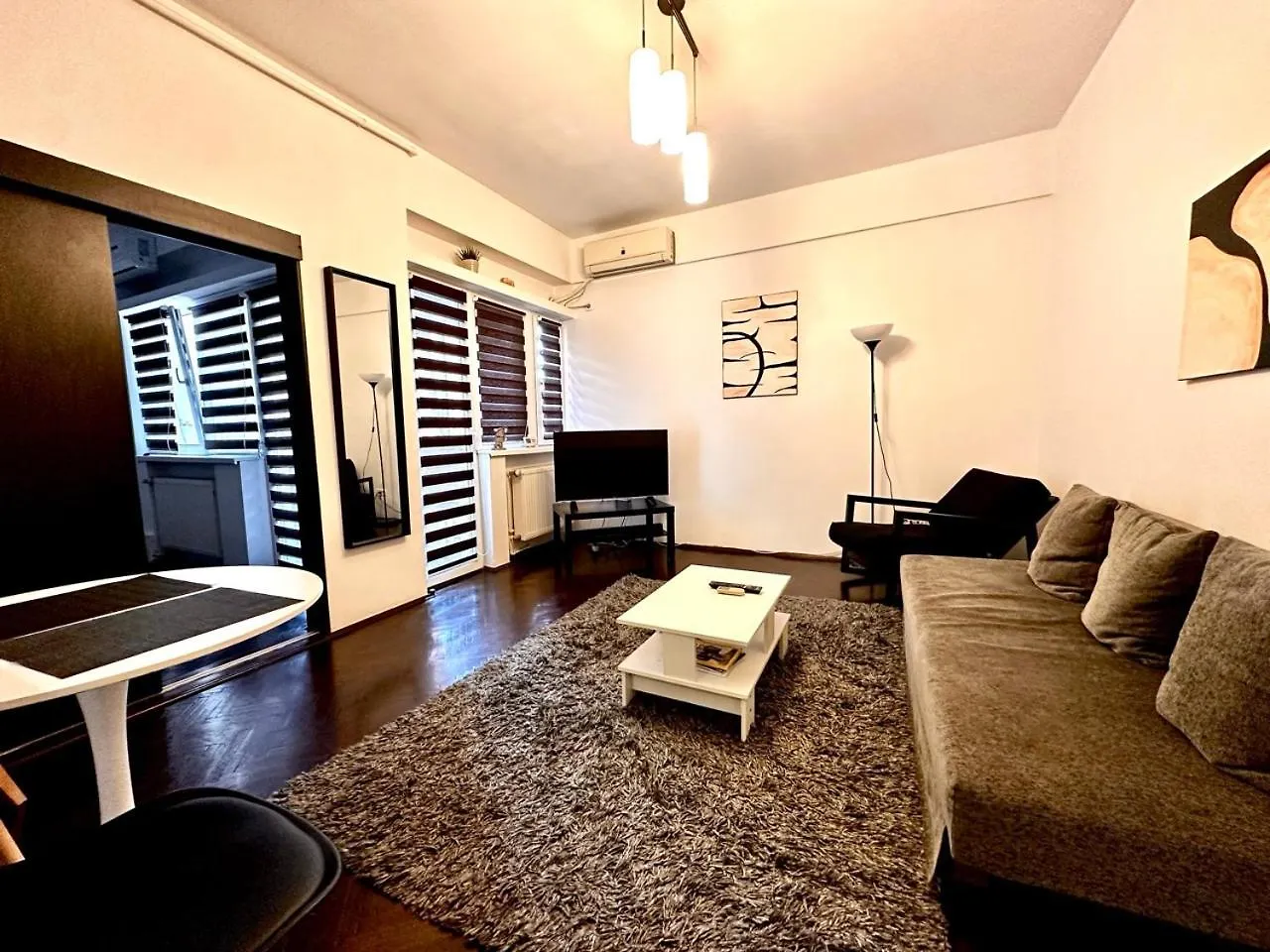 Conta Apartment Bucharest