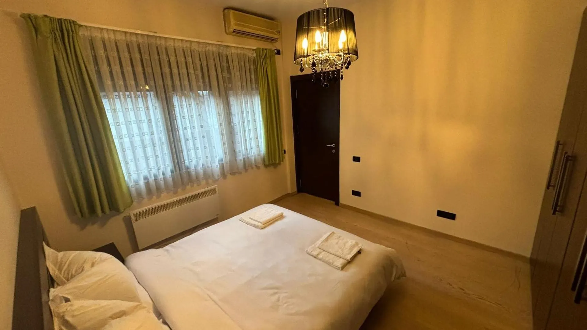 Conta Apartment Bucharest